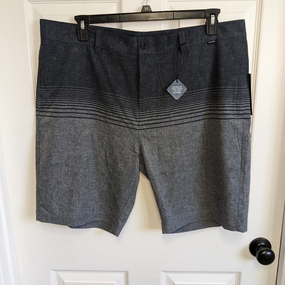 Travis MATHEW PLAYA DEL CARMEN SHORT 9" Men's size 40